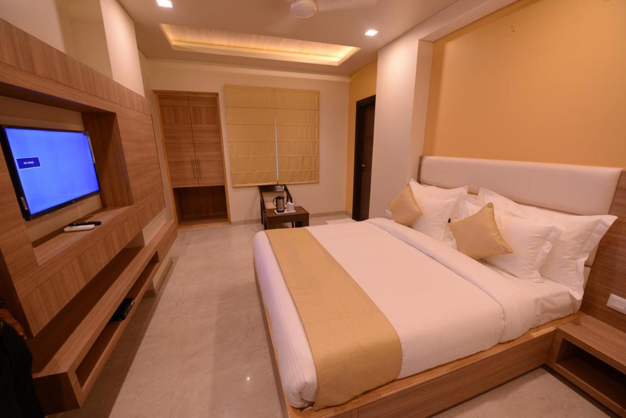 Hotel Silver Pride Джайпур Стая снимка